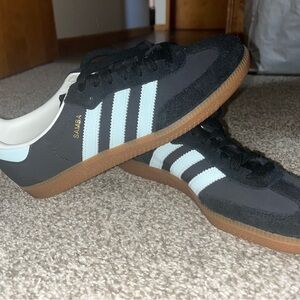 Women’s Samba OG ‘Carbon Almost Blue Gum’ NWOT